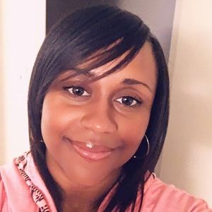 Meet your Posher, Latonya